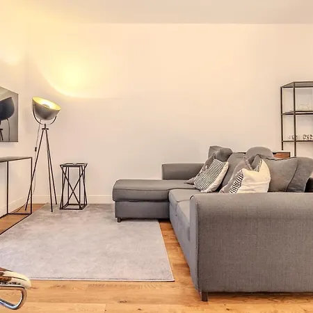 아파트 Blue Luxury Apt#3