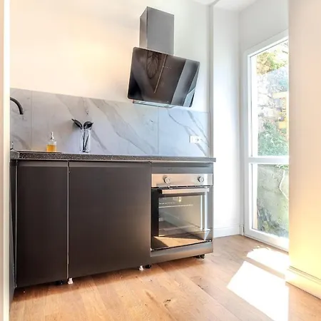 Blue Luxury Apt#3 *