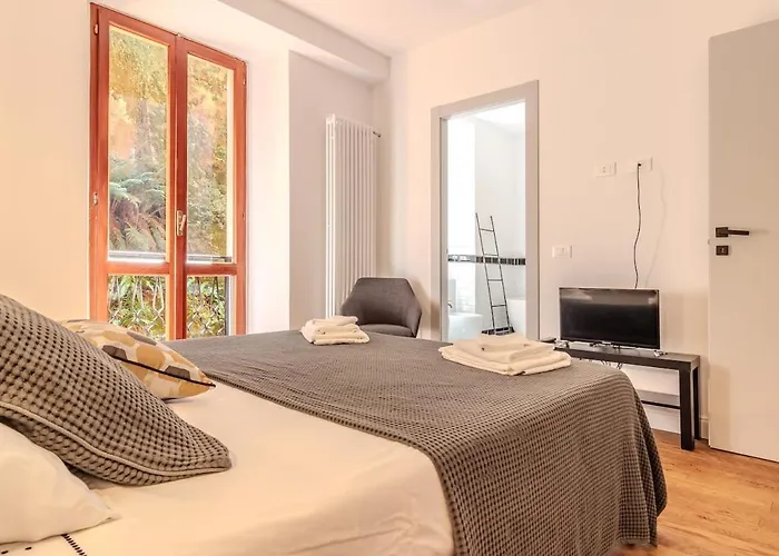 Blue Luxury Apt#3 דירה *