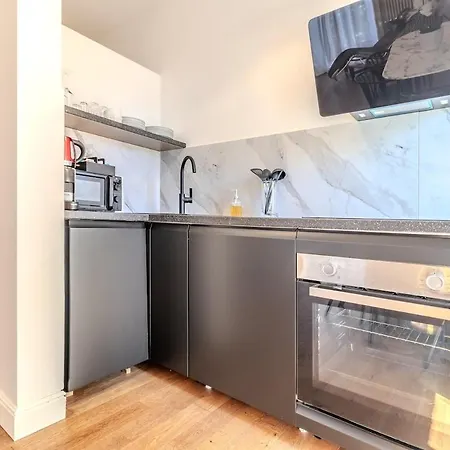 Blue 3 Spacious Family Apt, View & Parking Apartament Como